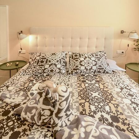 Golden Apartment Коста Калма Екстериор снимка